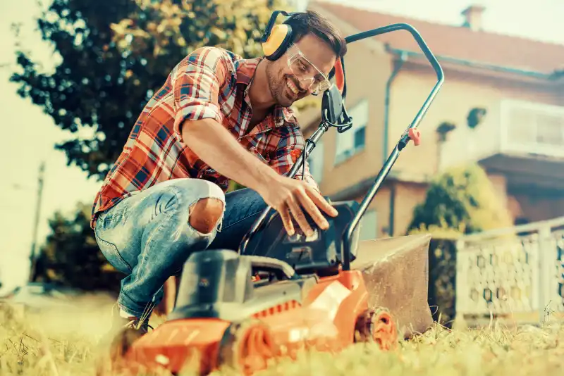 Reliable Lawn Mowing Services in League City, TX 